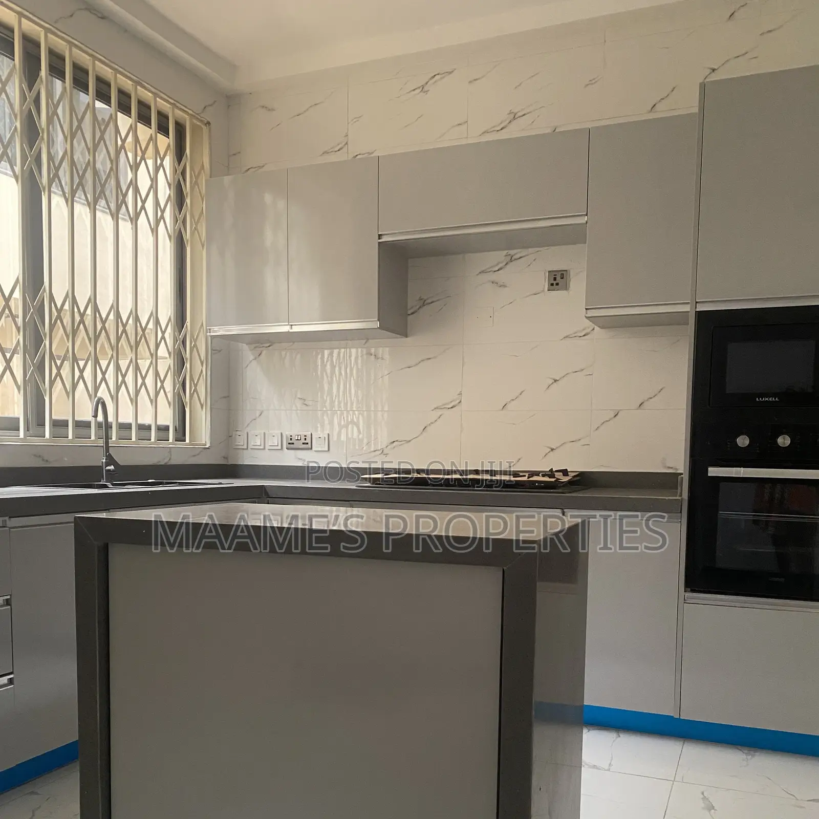 4bdrm Duplex in Oyarifa for rent
