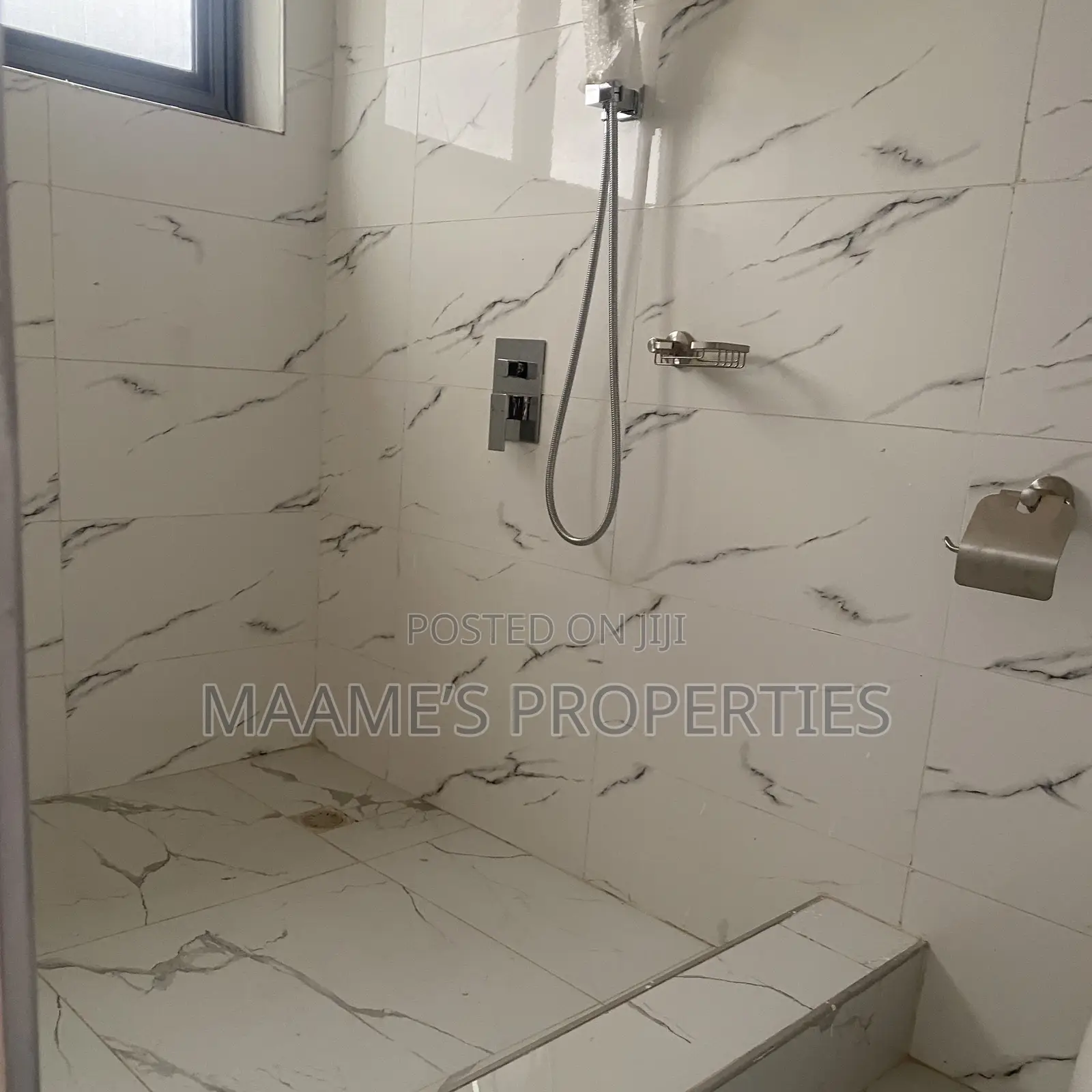 4bdrm Duplex in Oyarifa for rent