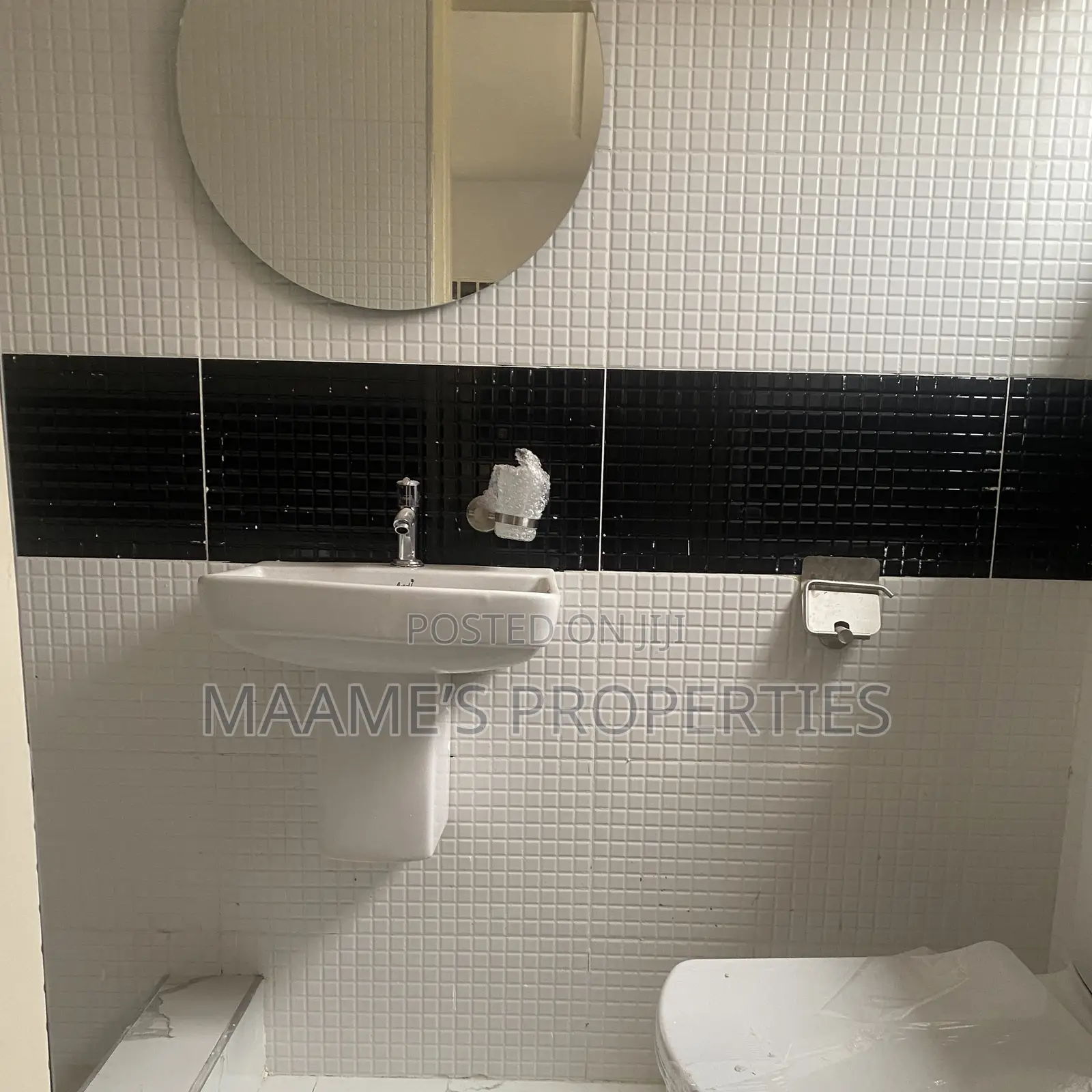 4bdrm Duplex in Oyarifa for rent