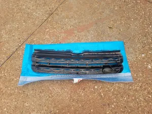 Land Rover Evoque MK1 L538 FRONT Grille