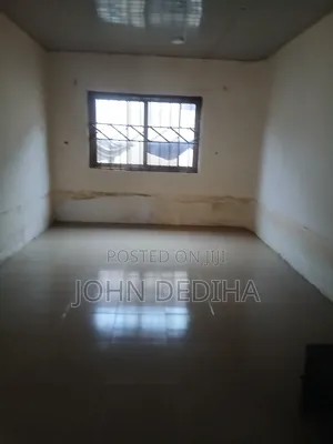5bdrm Mansion in Adwinsa, Ga East Municipal for rent