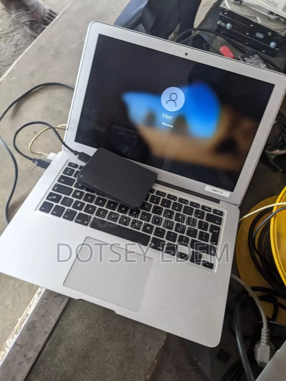 Laptop Apple MacBook 8GB Intel Core i5 SSD 256GB