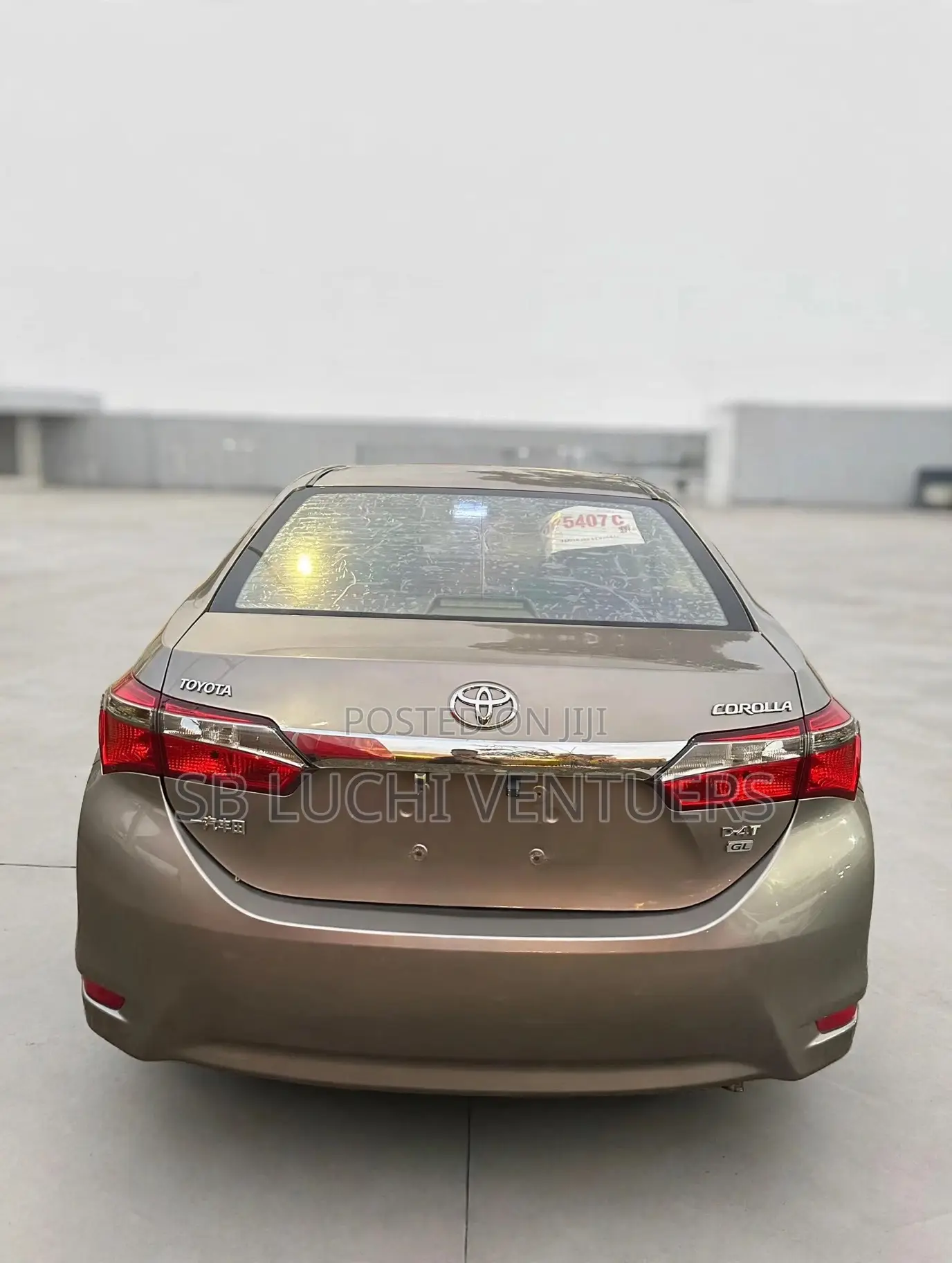 Toyota Corolla 2018 Brown