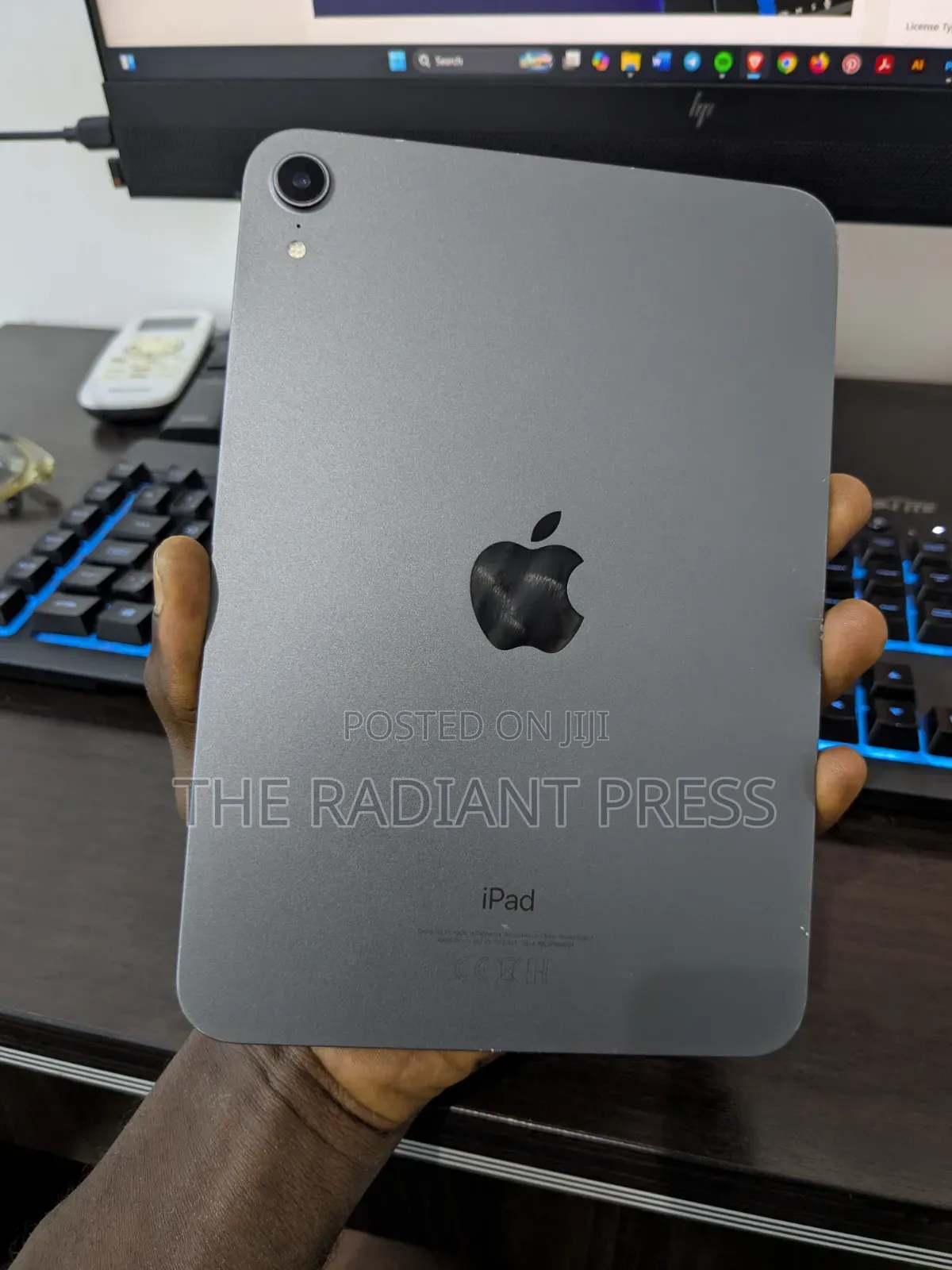 Apple iPad mini 6 64 GB Gray