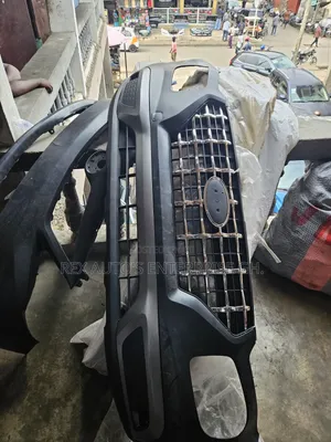 Hyundai Venue 2020/Front BUMPER