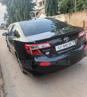 Toyota Camry SE 4dr Sedan (2.5L 4cyl 6A) 2014 Black
