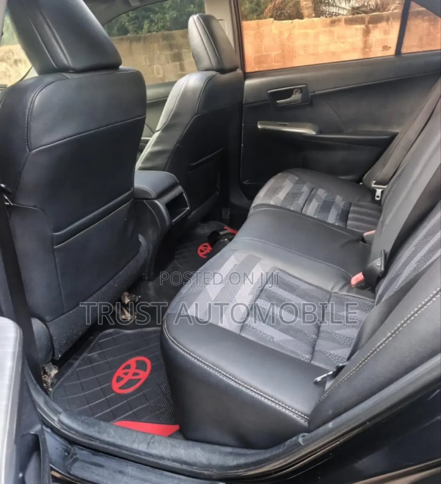 Toyota Camry SE 4dr Sedan (2.5L 4cyl 6A) 2014 Black