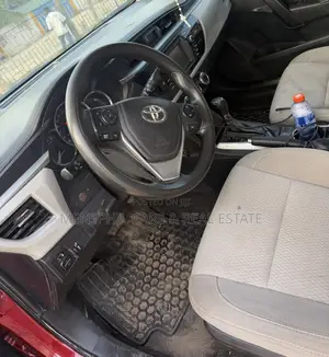 Toyota Corolla 2016 Red