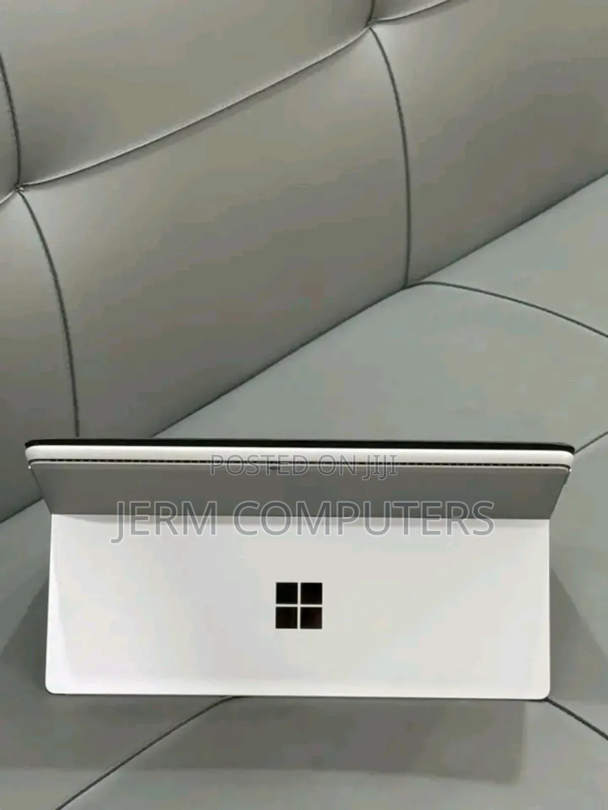 New Laptop Microsoft Surface Pro 8 16GB Intel Core i7 SSD 512GB