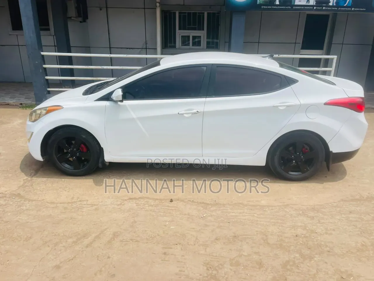 Hyundai Elantra 2013 White