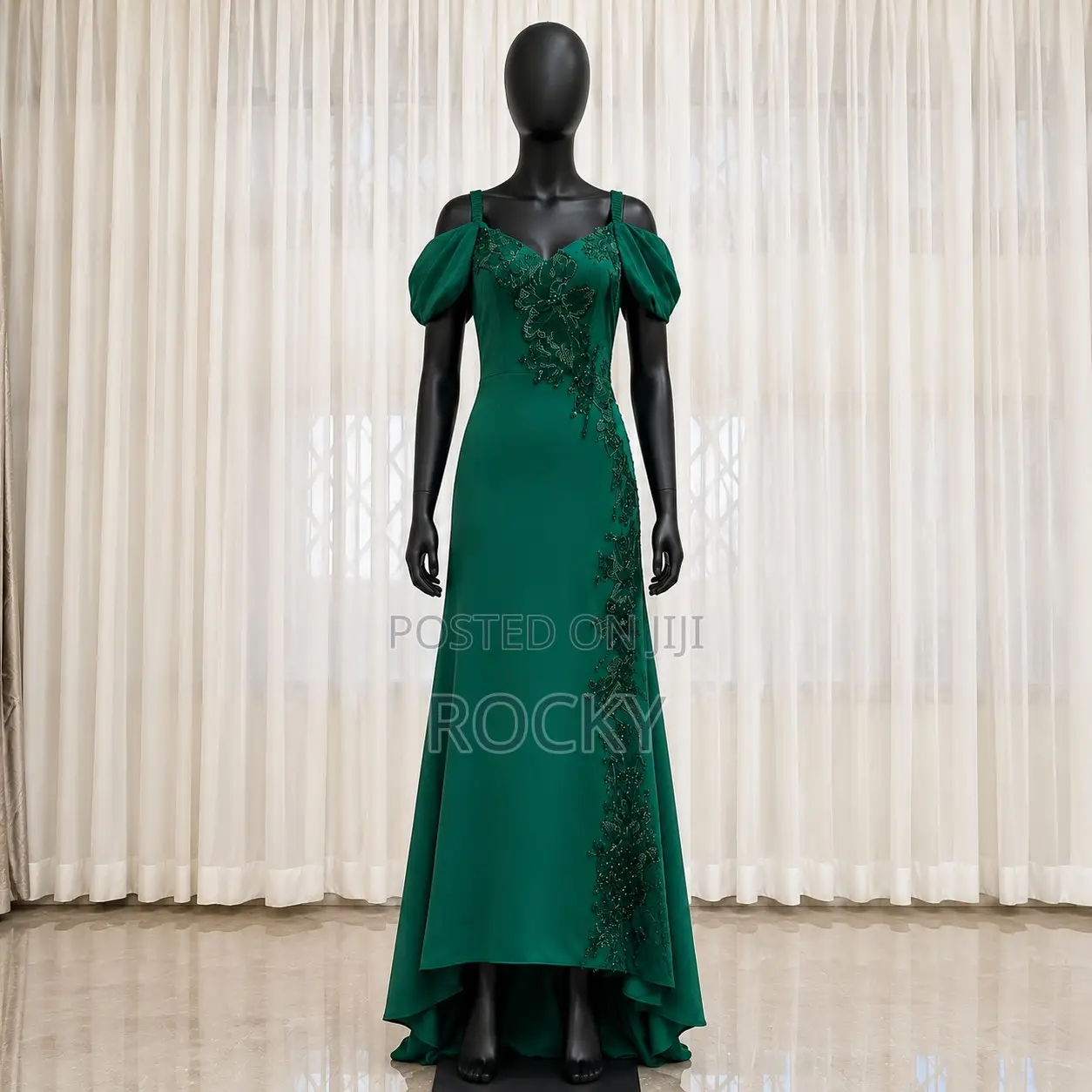 Emerald Green Off-the-Shoulder Embroidered Lace Evening Gown