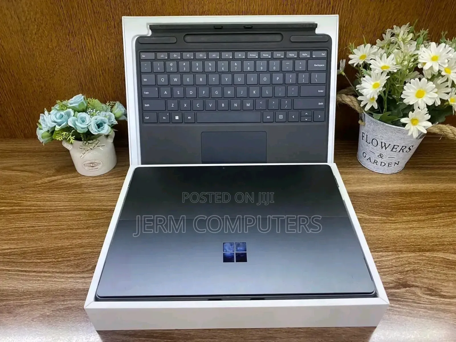 New Laptop Microsoft Surface Pro 8 16GB Intel Core i7 SSD 1T