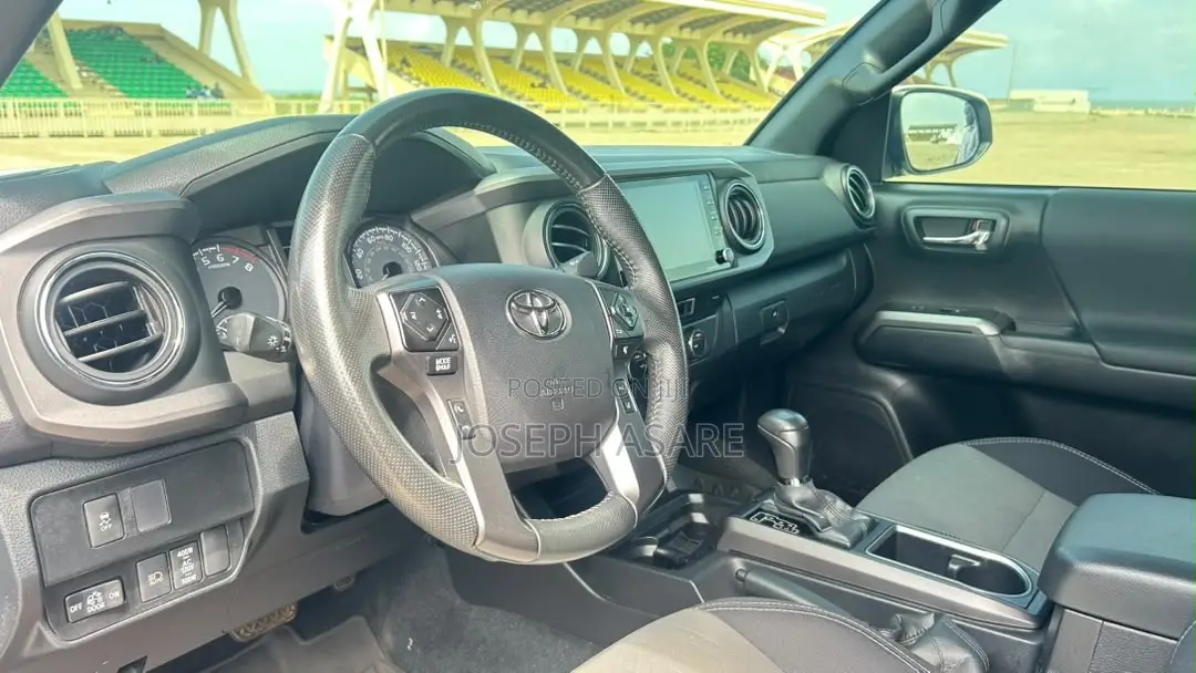 Toyota Tacoma TRD Off Road 2022 White