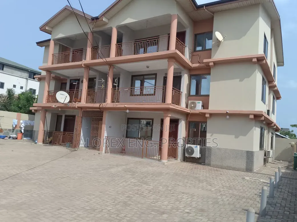2bdrm Apartment in Adenta, Commandos for rent