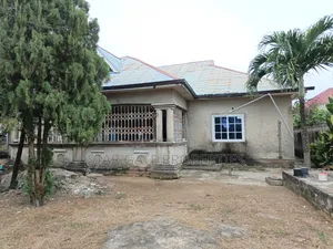 4bdrm House in Aboaso Heman Road, Kumasi Metropolitan for sale