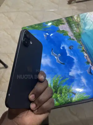 Apple iPhone 16 Plus 128 GB Black