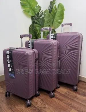 Premium Quality 3set Unicross Unbreakable Suitcase.