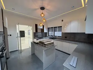 4bdrm Bungalow in Ayimensah, Oyarifa Mall Area for sale