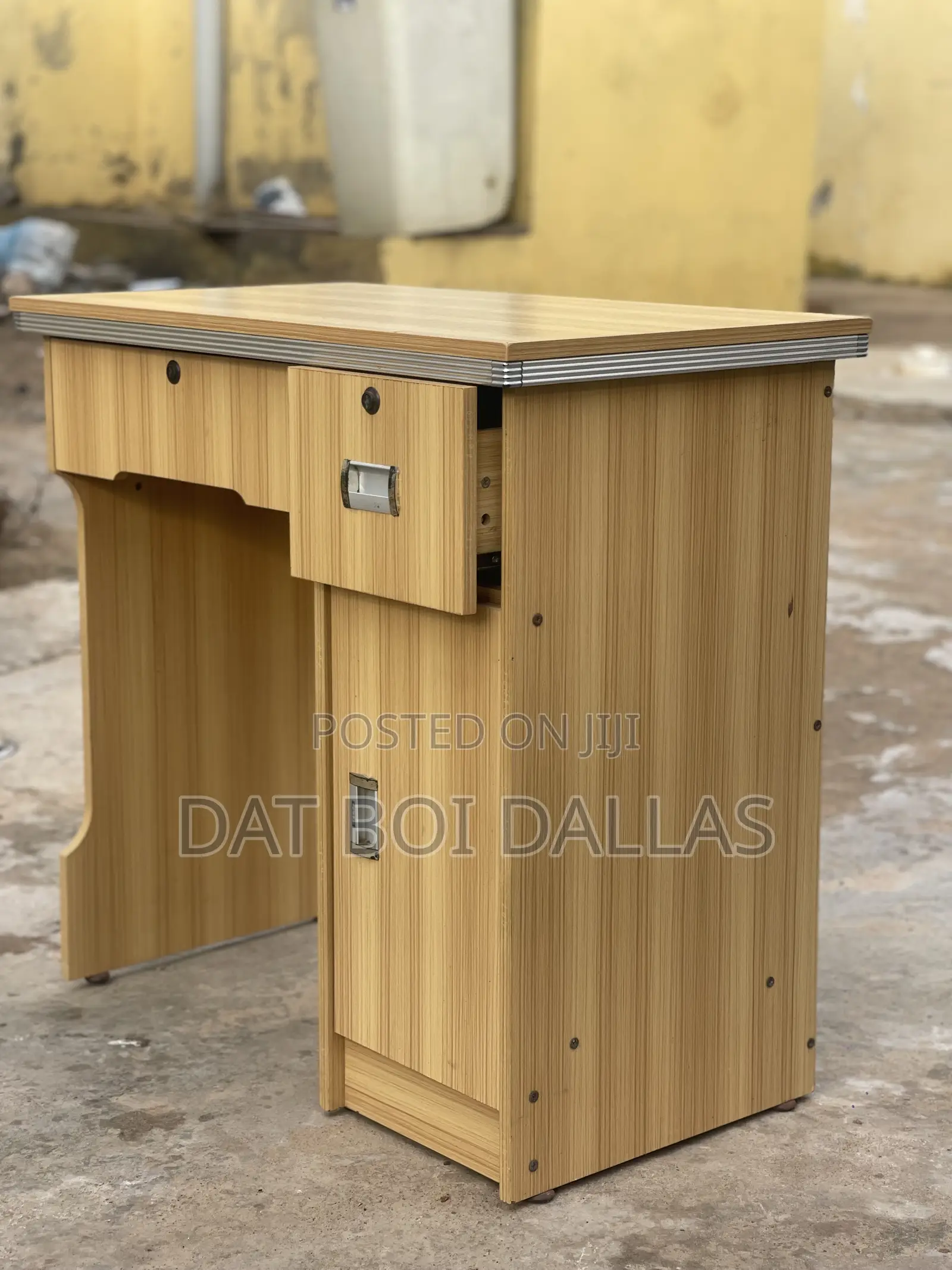 Office Desk for Sale