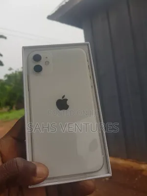 Apple iPhone 11 128 GB White