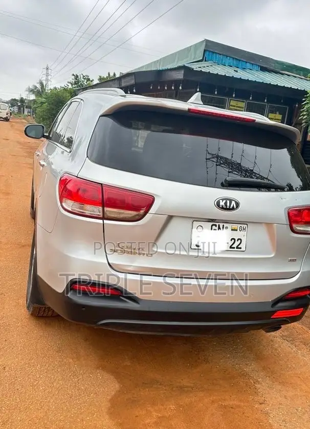 Kia Sorento 4dr SUV 2016 Silver