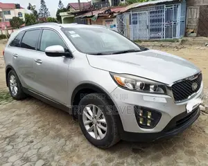 Kia Sorento 4dr SUV 2016 Silver