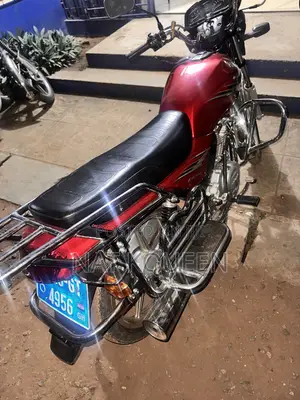 Haojue HJ125-8K 2025 Red