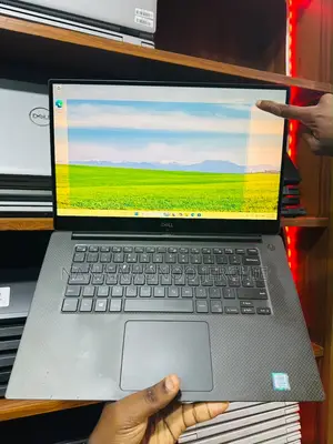 Laptop Dell Precision 5530 32GB Intel Core i9 SSD 1T