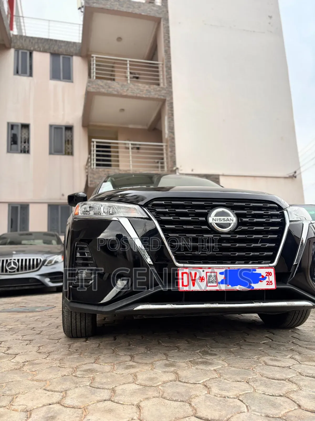 Nissan Kicks 2020 Brown