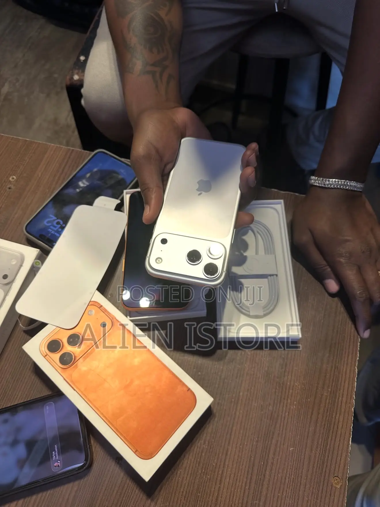 New Apple iPhone 17 Pro Max 256 GB Silver