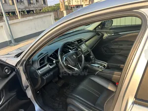 Honda Civic Touring Sedan 2018