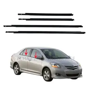 Yaris 2010 Door Strip