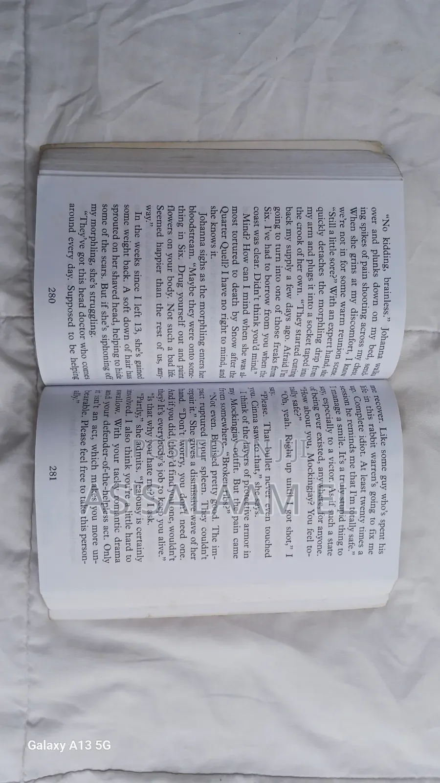 Mockingjay – Suzanne Collins (Used, Good Condition)