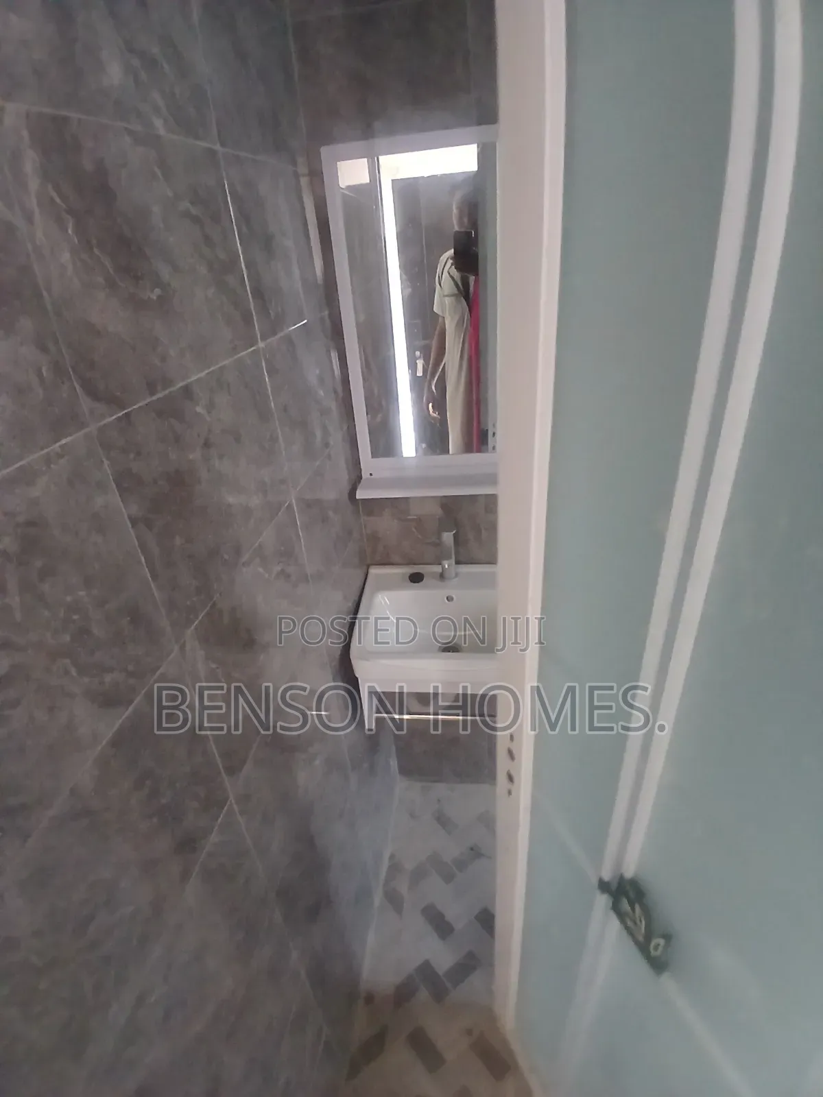 1bdrm Apartment in ECOMOG for rent