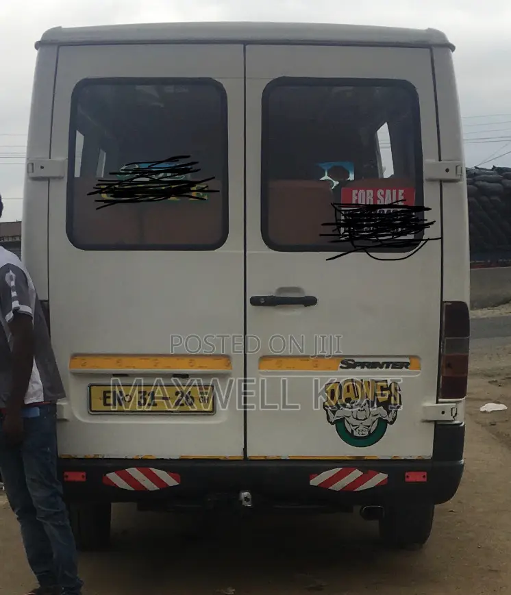 Mercedes-Benz Sprinter 1999 White