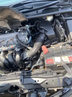 Toyota Corolla XSE (1.8L 4cyl 2A) 2019 Red