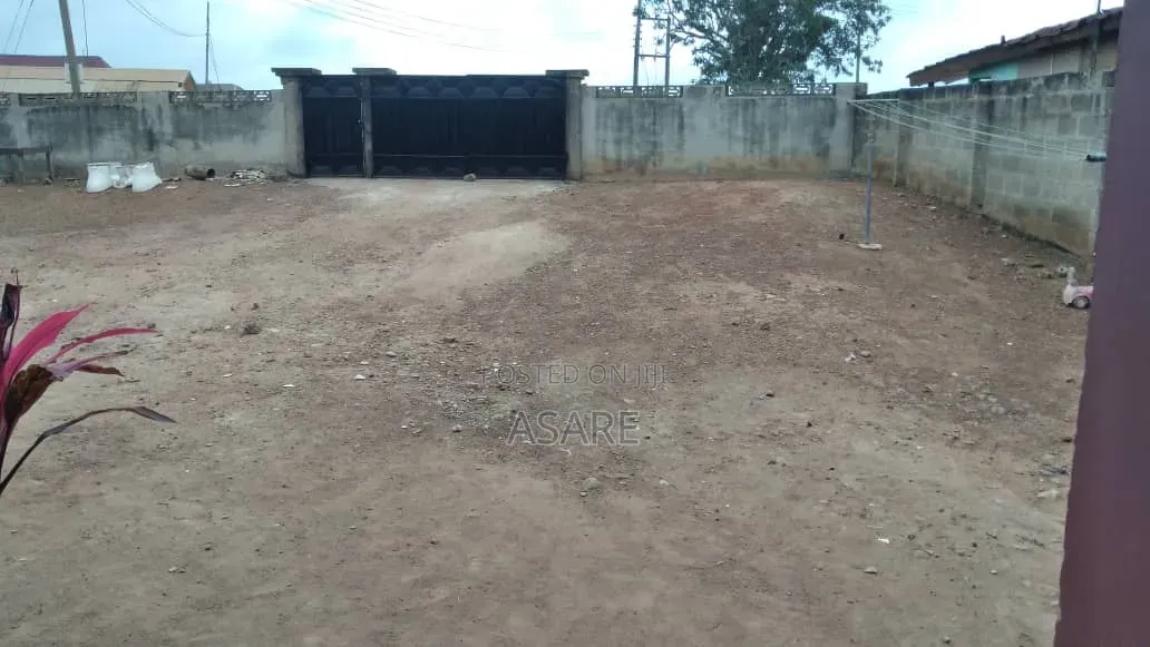 2bdrm Duplex in Woraba Estate, Agona West Municipal for sale