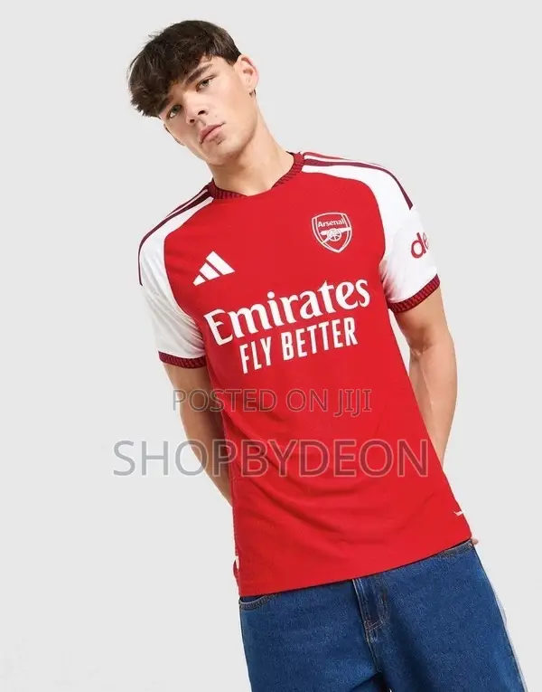 The 26/27 Authentic FC Arsenal Home Kit