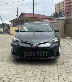 Toyota Corolla 2016 Gray