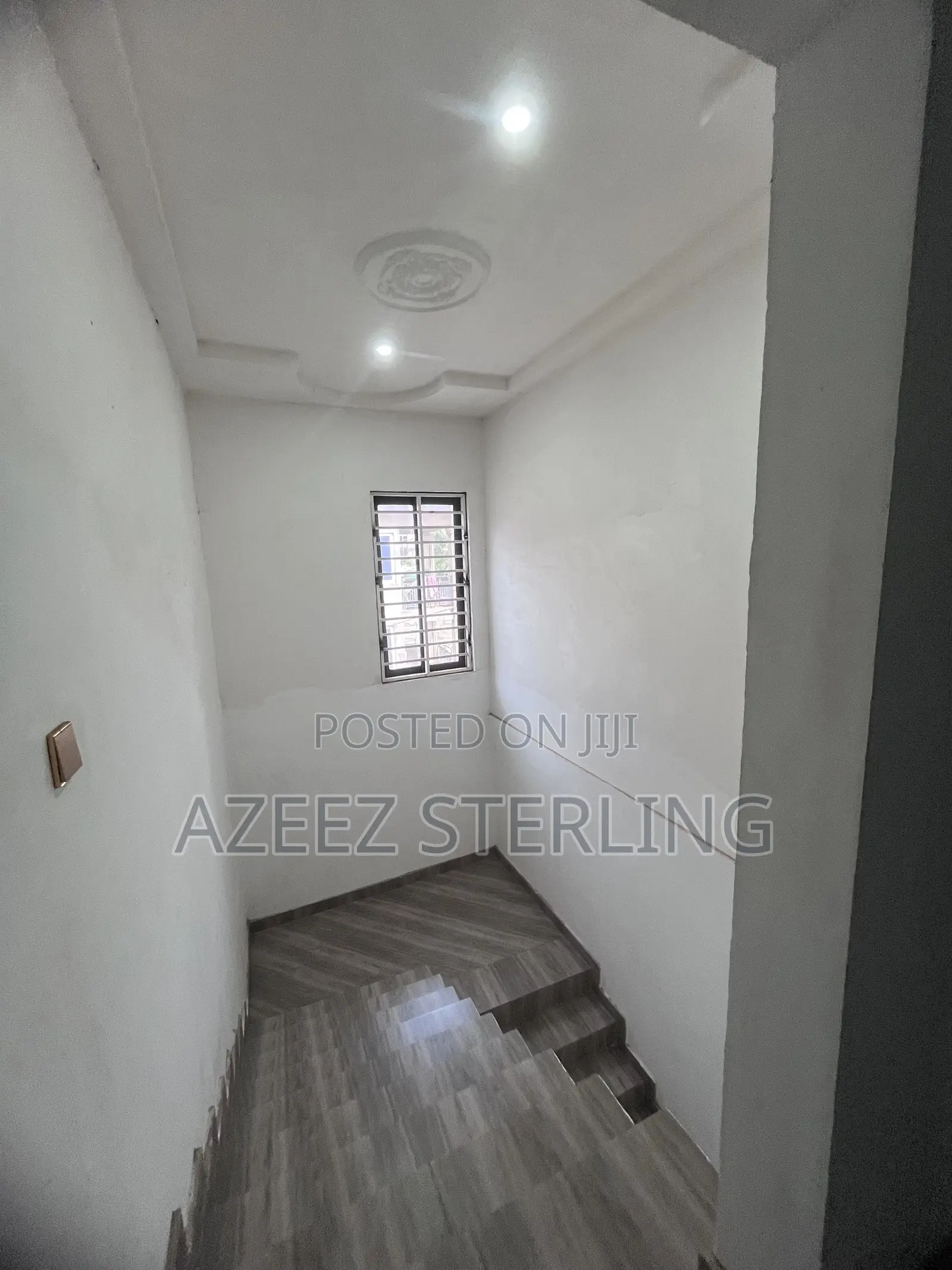 5bdrm House in Lashibi for sale