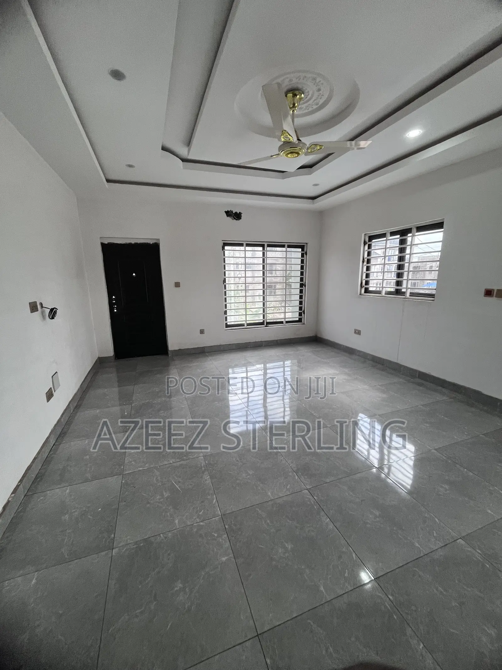 5bdrm House in Lashibi for sale
