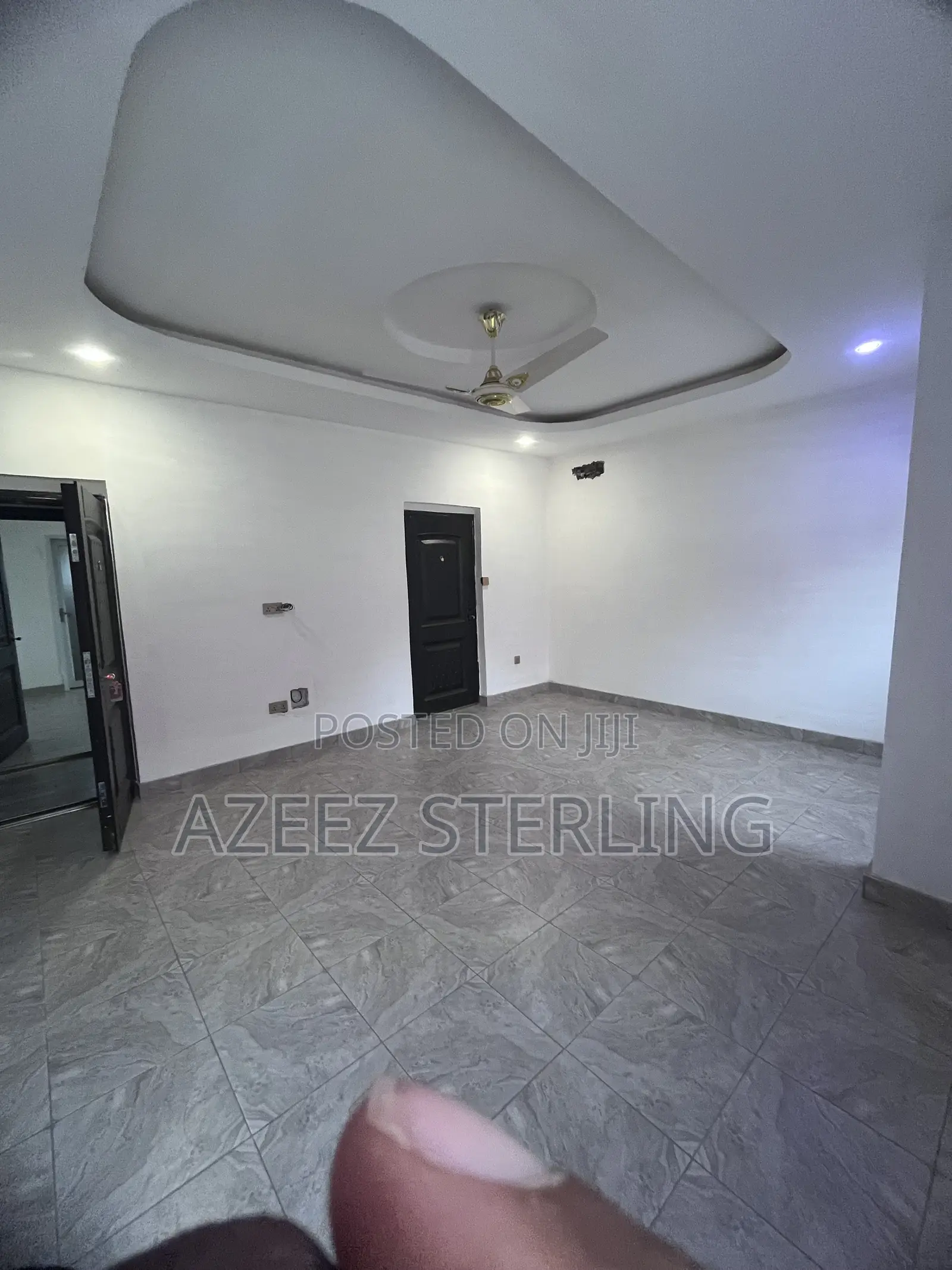 5bdrm House in Lashibi for sale