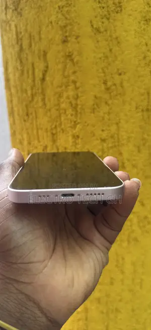 Apple iPhone 13 128 GB Pink