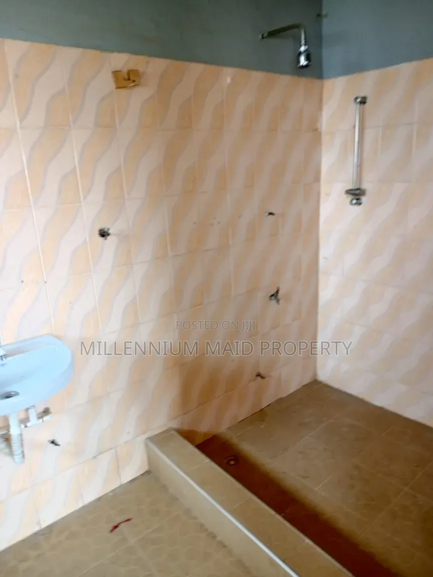 Furnished 3bdrm Apartment in Sowutwuom for rent