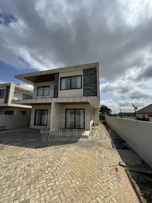4bdrm Duplex in Amrahia for sale