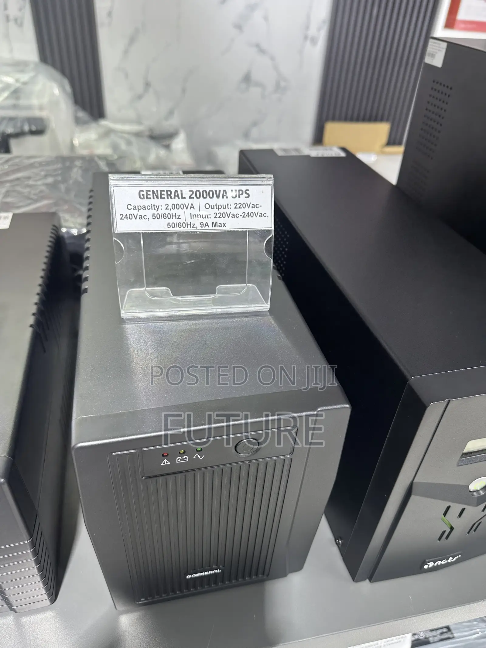 General 2000va Ups
