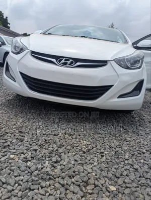 Hyundai Elantra Limited 4dr Sedan (1.8L 4cyl 6A) 2014 White