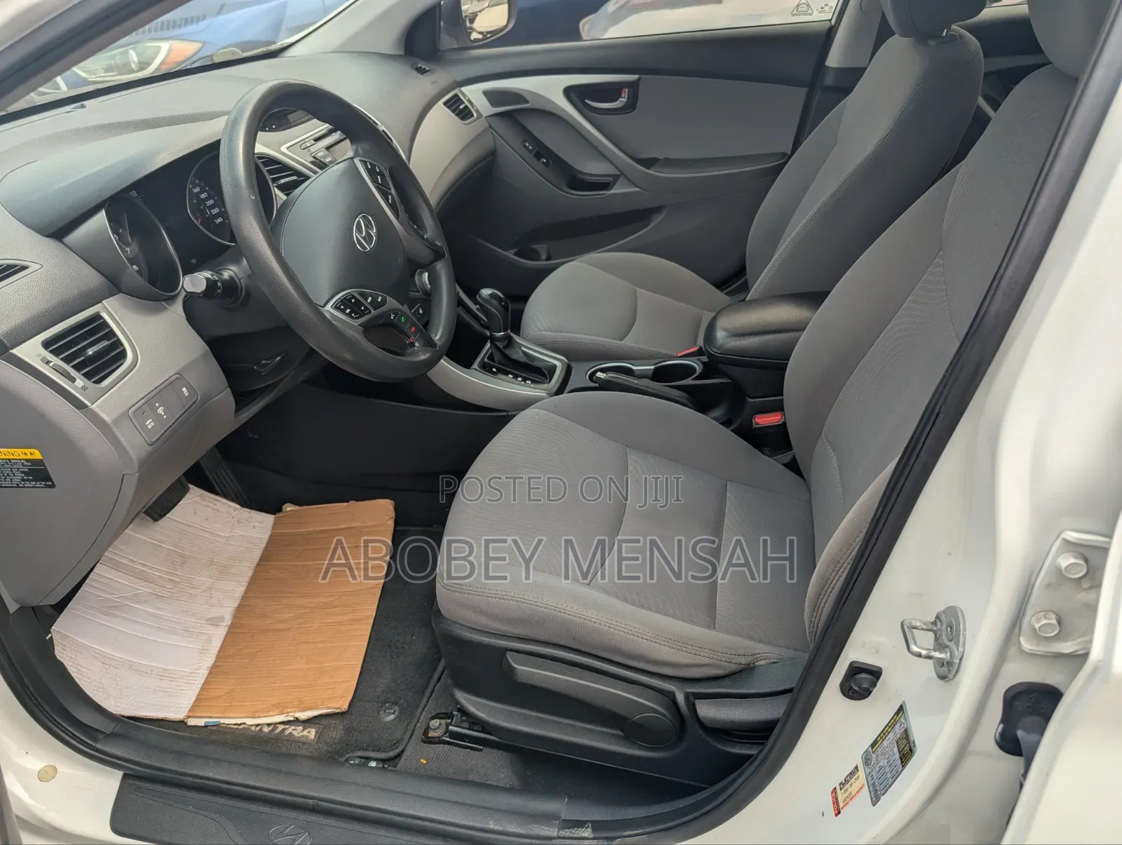 Hyundai Elantra Limited 4dr Sedan (1.8L 4cyl 6A) 2014 White