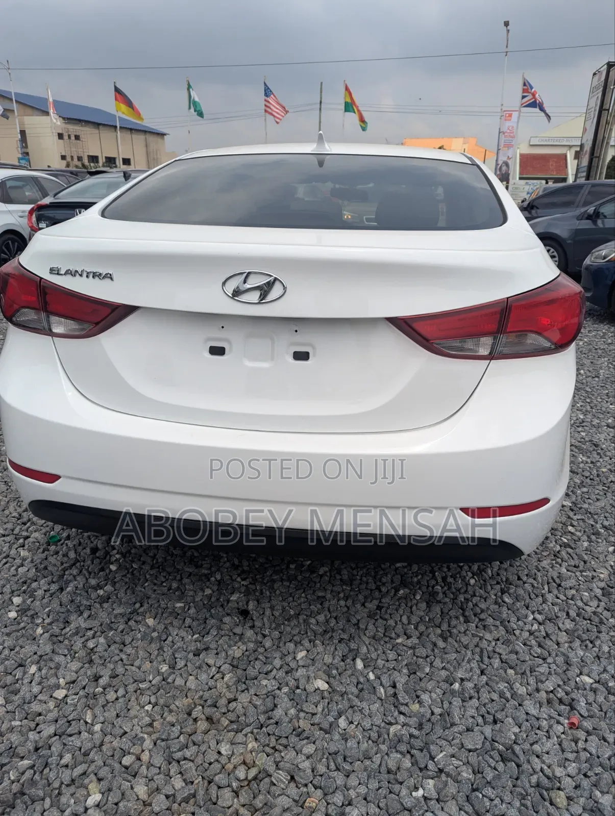 Hyundai Elantra Limited 4dr Sedan (1.8L 4cyl 6A) 2014 White