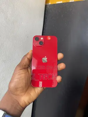 Apple iPhone 13 128 GB Red